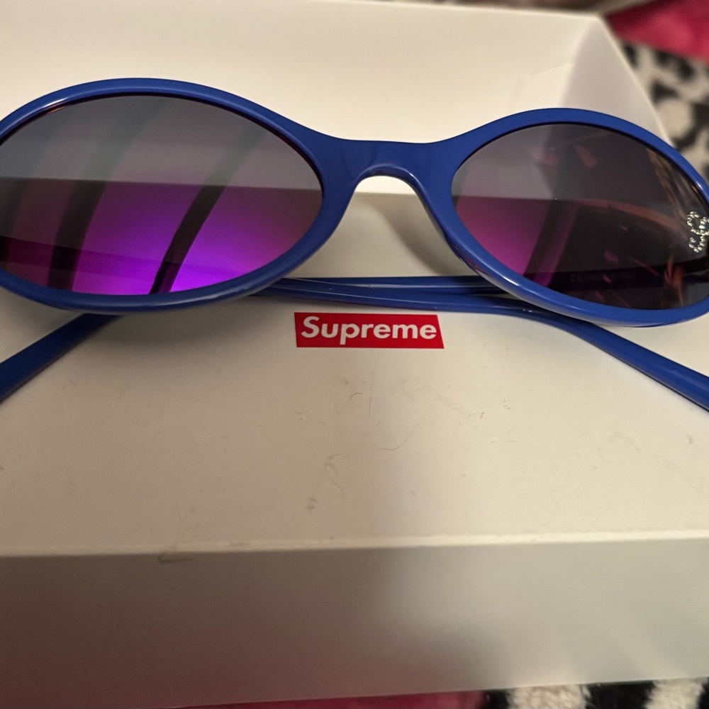 Supreme Mise sunglasses NWT blue w pink lens - Picture 2 of 4